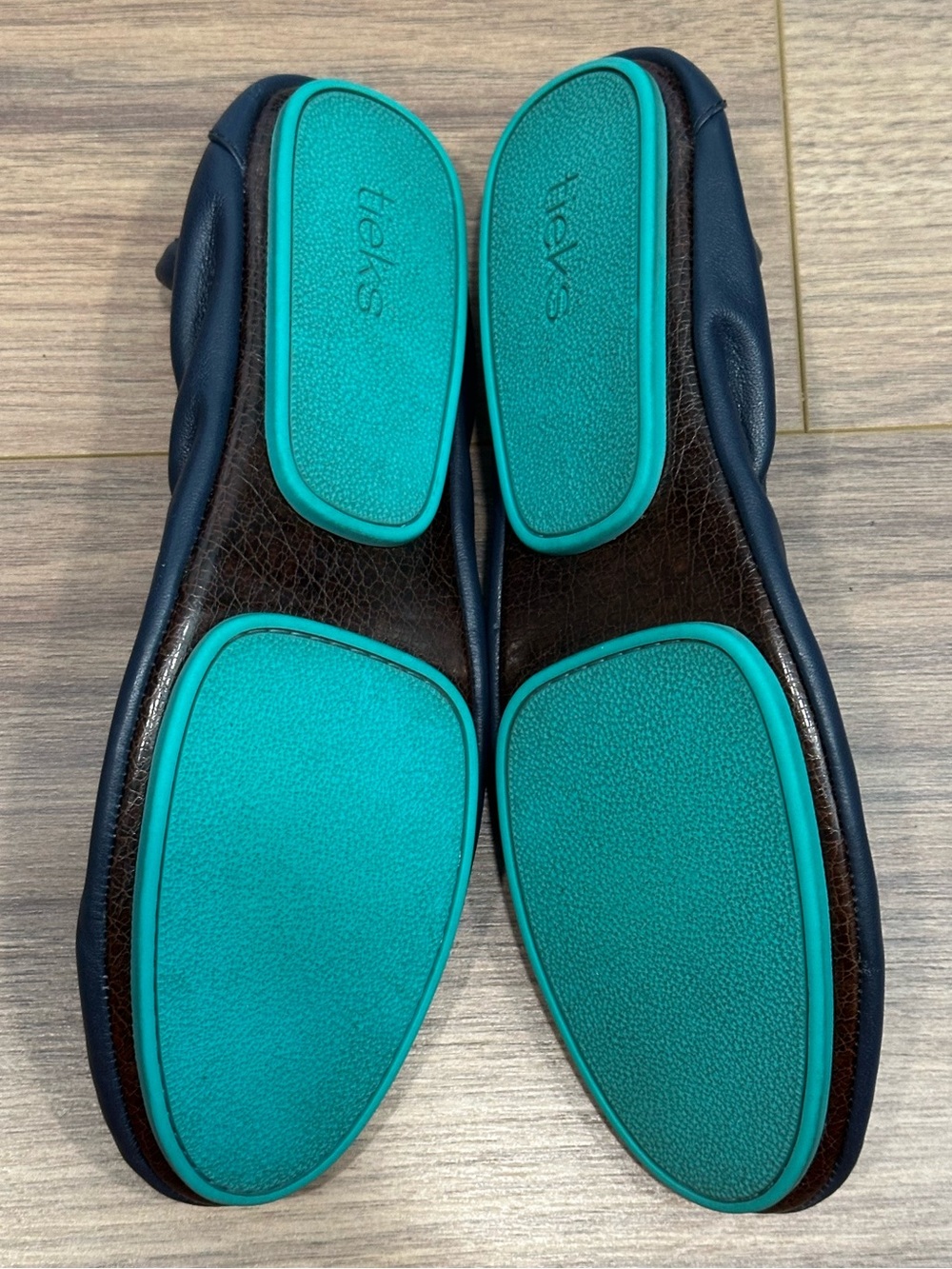 Tieks by Gavrieli Leather Foldable Ballet Flats Teal Soles in Navy Blue Size 9 - Picture 10 of 10